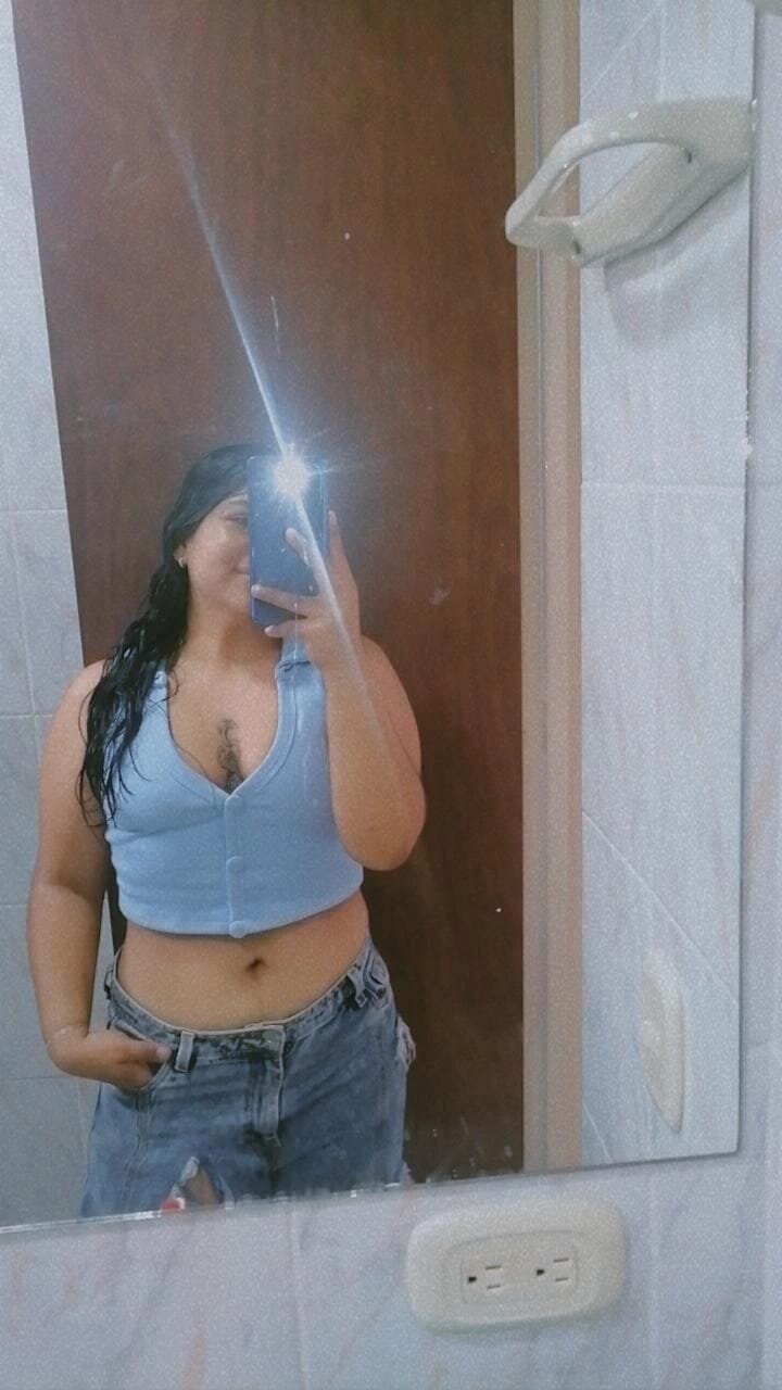 Mia_guzman_00
