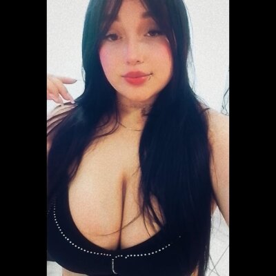 nathyhyilton from stripchat