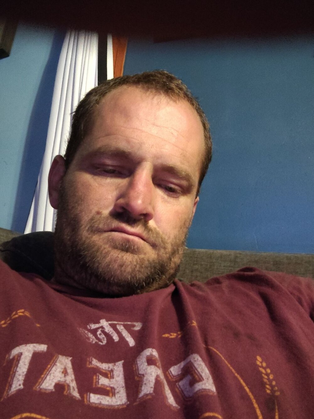 emmett1373's Offline XXX Chat