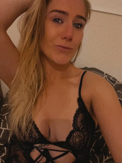 Dancingqueen88 Couple Eroticdance Sex Cam