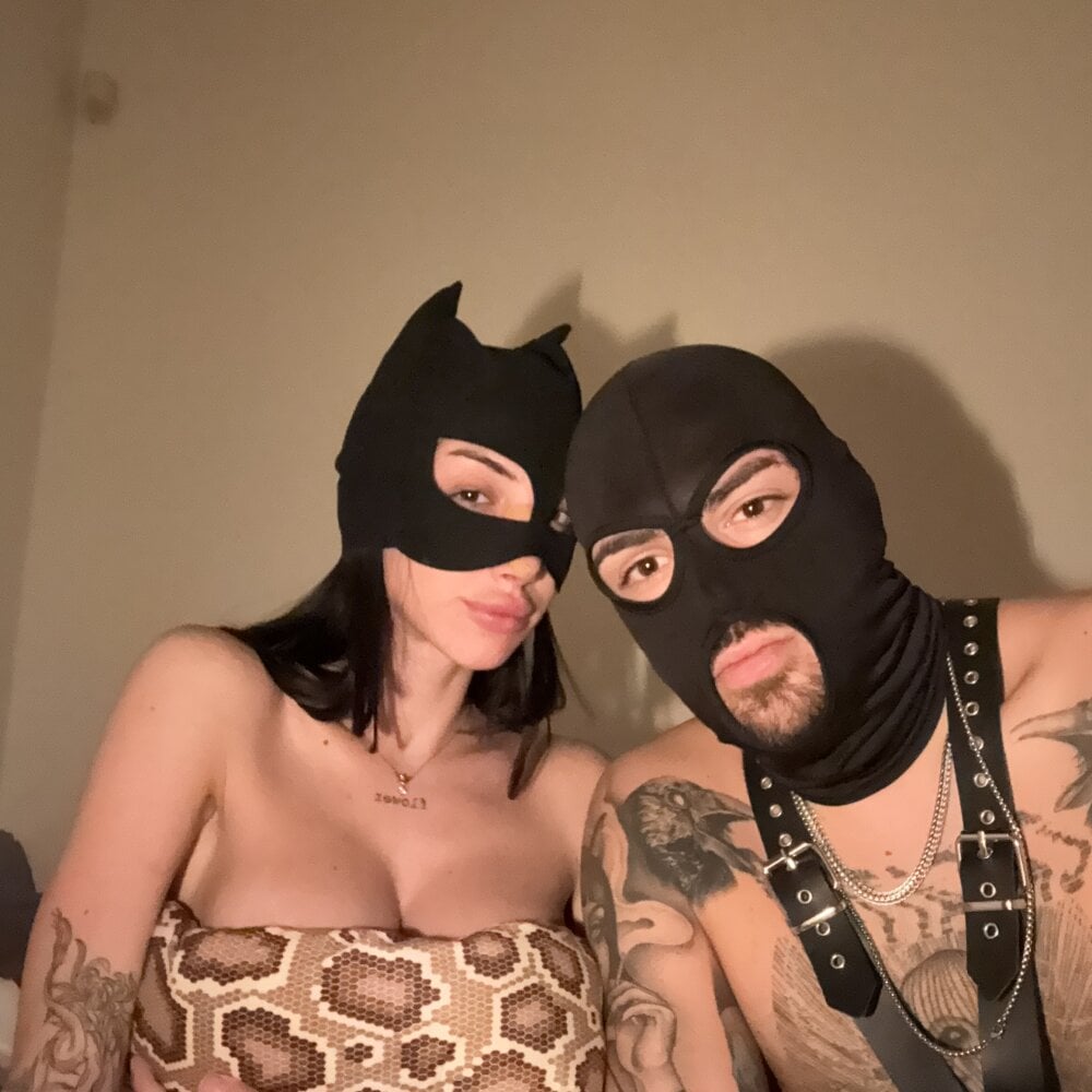 _Roy_xxx's Offline XXX Chat