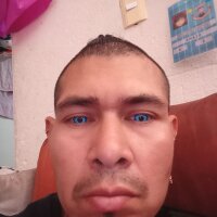 lobocaliente87's Offline Chat Room