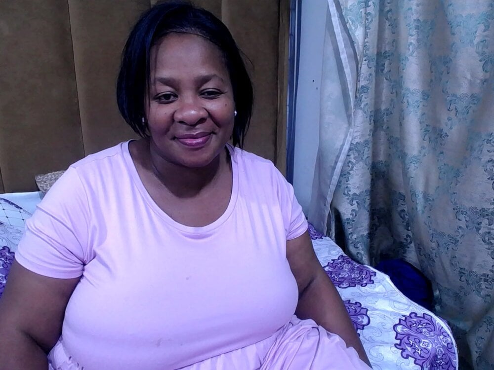 cheapadultsexcams.com africanqueenxx25 livesex profile in large cams