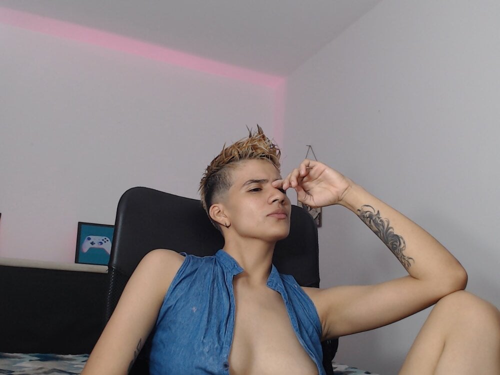 Dha_lia0 profile