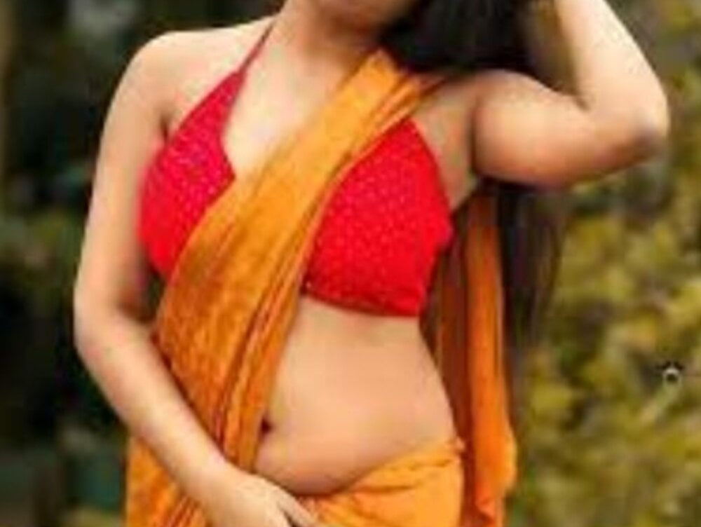 stripchat lissa943 webcam profile pic via glamcambabes.com