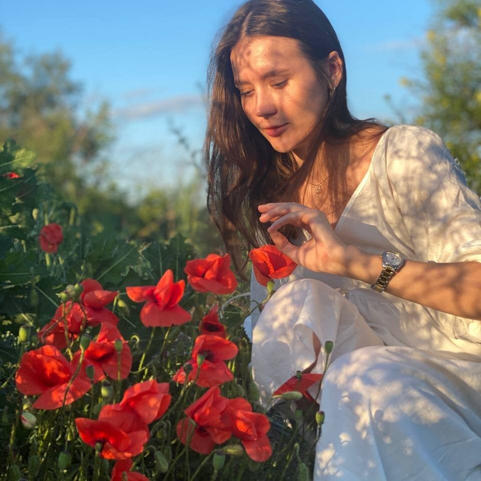 Amelia_Sunflower