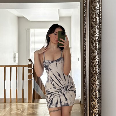 -Mane- 🦑 live cam