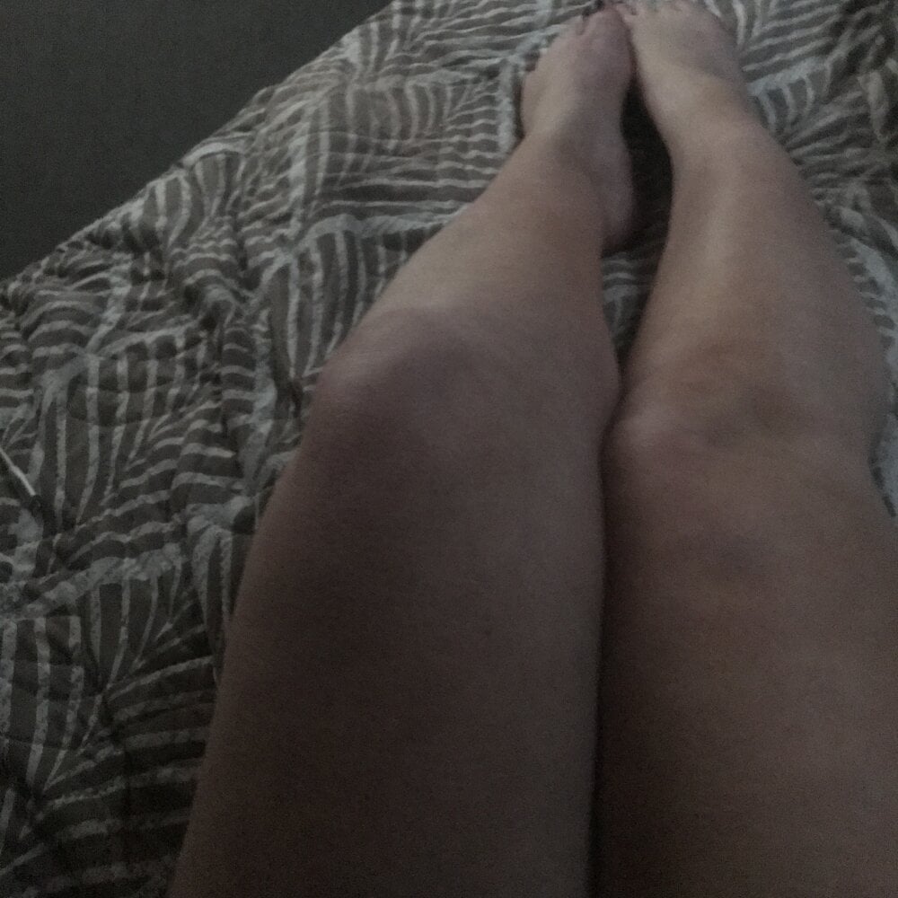 glamcambabes.com bunnypleasures livesex profile in blue-eyes cams