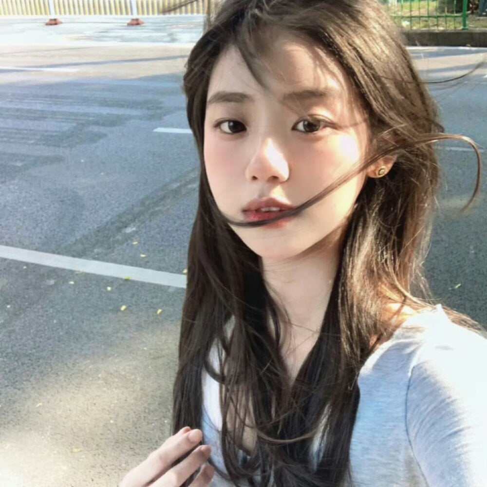 livesex.fan u-ukitten livesex profile in japanese cams