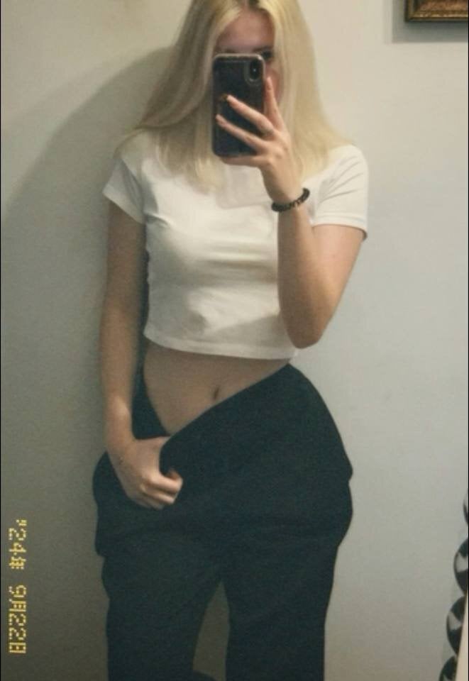 AliceHotty_