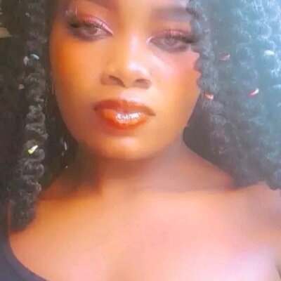 AppleBerrie 🥣 live sex chat