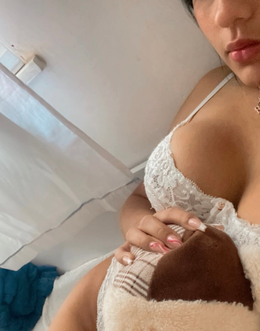 Micaela21