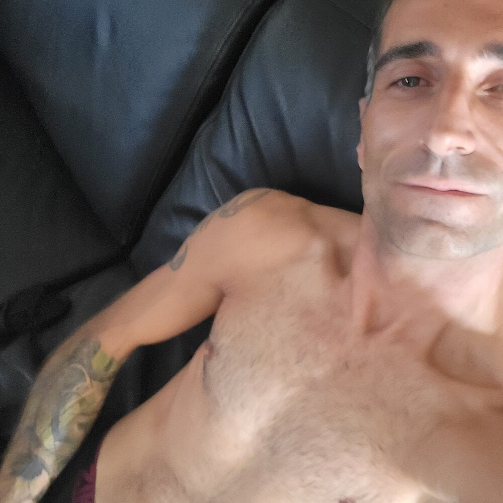 borney12 from stripchat