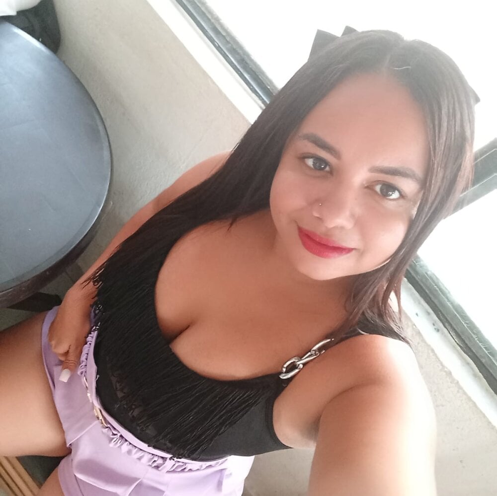 Watch  Ashley_roa live on StripChat