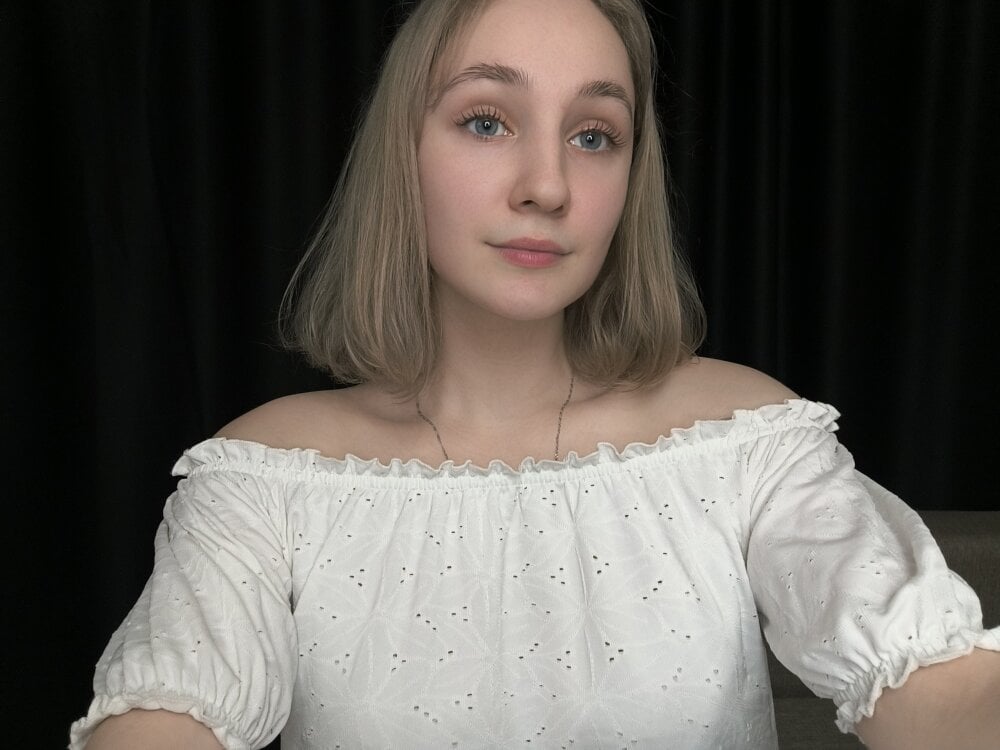 Ester_Star profile
