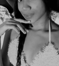 Brizza_H033's webcam live show