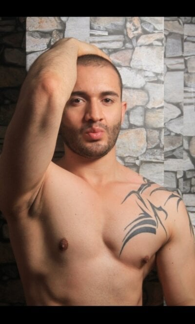 _Dominikxxx Male Oilshow Webcam Striptease