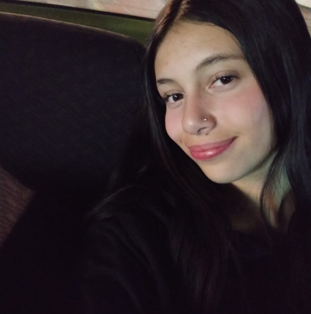 Live sex webcam photo for Maiah_b #289869128