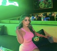 Soltana-'s Offline XXX Chat