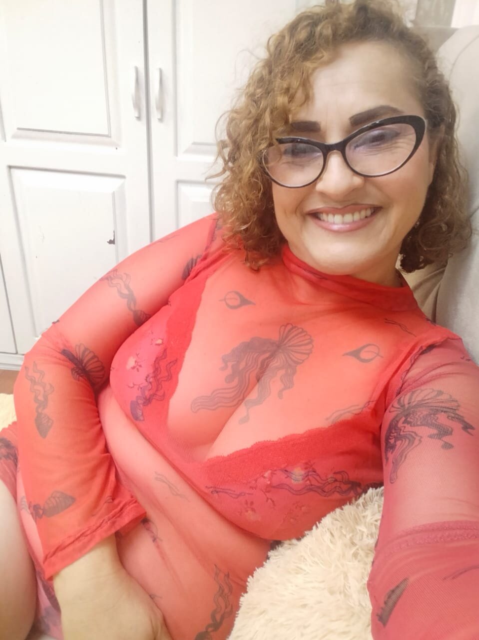 skarlet_grey_