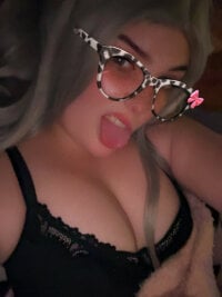 haileyjayb's Offline Chat Room