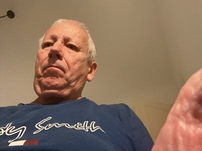 Bossinmidd12 Male Top Live Webcam Porn