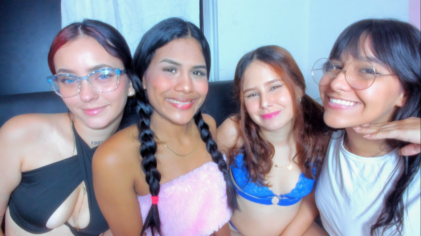 Naughty_Girls19_