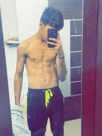 mumbaiboy23's webcam live show
