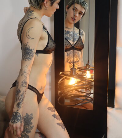 emmaclarck12 😅 live naked webcam