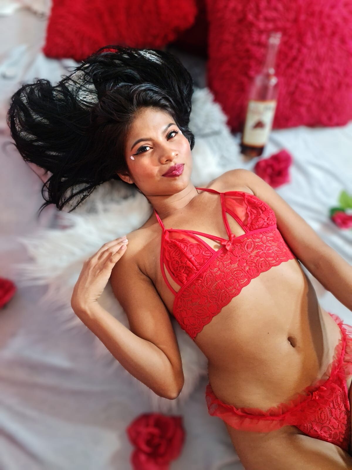 Laura_Cr