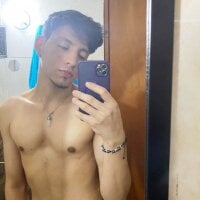 your_boy_hot's webcam live show