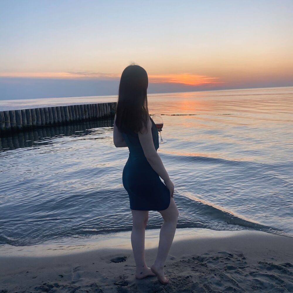 abbyakerson profile