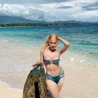 spicyhugecock's webcam live show