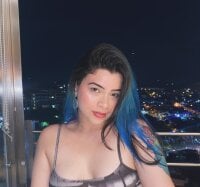 Sophia_cyrus1's Live Sex Cam Show