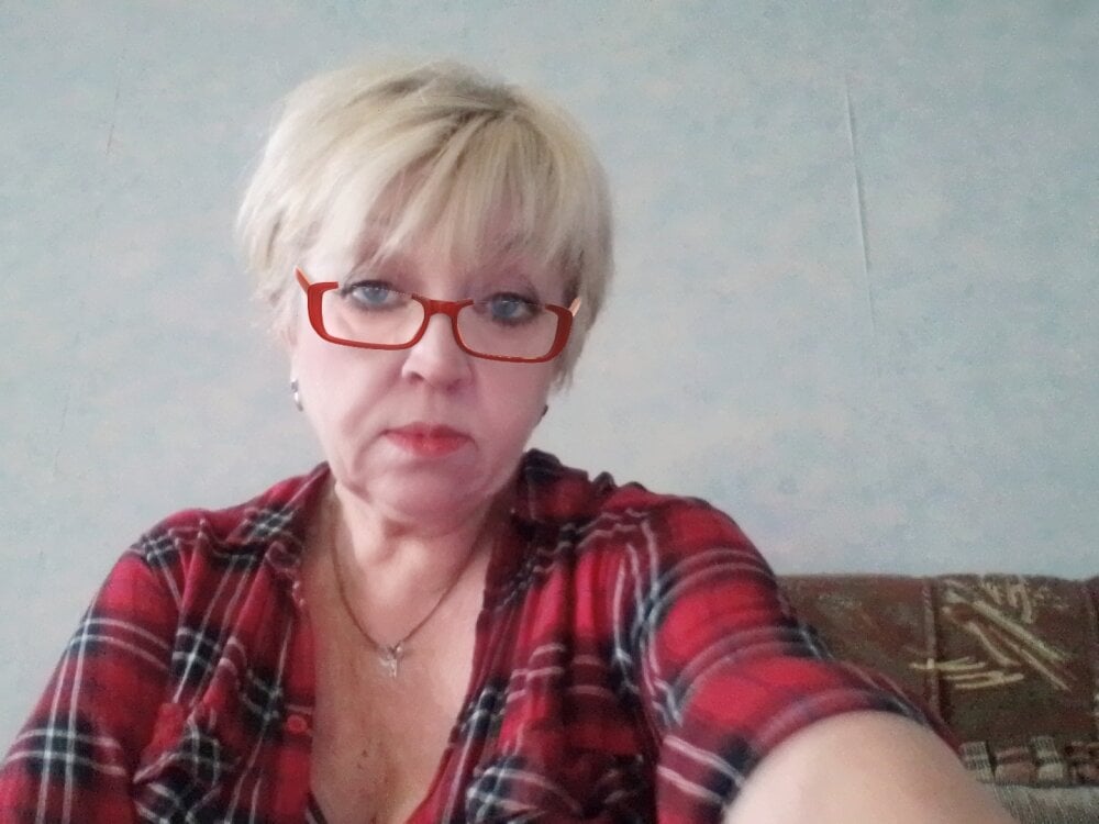 Diane_Betta offline XXX-chat