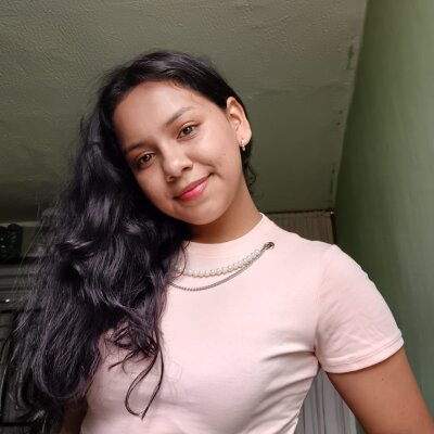 laura_bigass23 📹 online sex webcam