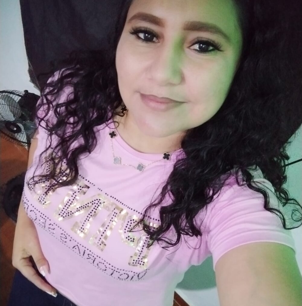 cheapadultsexcams.com veronicaa_5 livesex profile in the-ozz cams