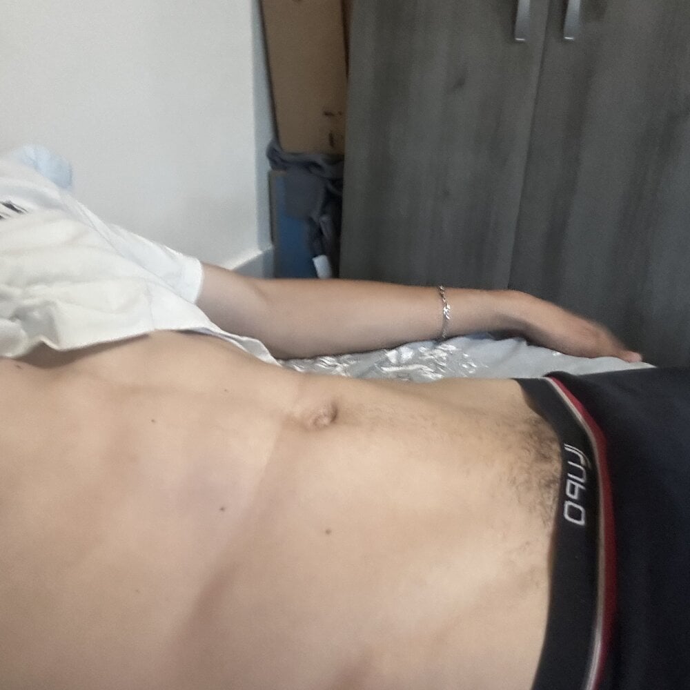 novinita0027's Offline XXX Chat