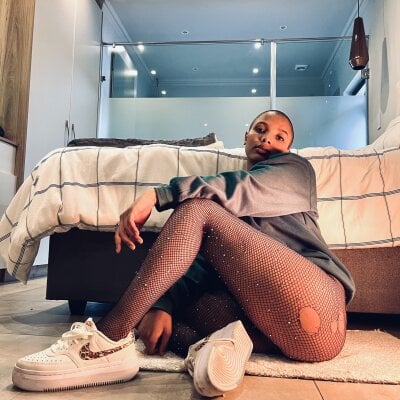 xxx_Qutie 🆔 online webcam