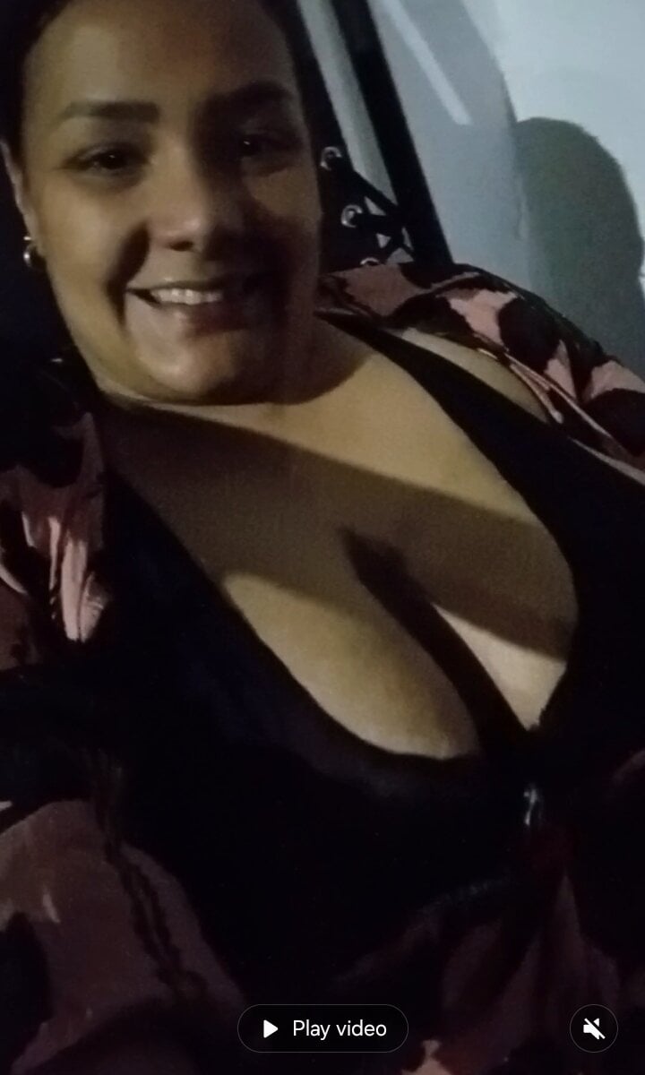 linahotlatina from stripchat