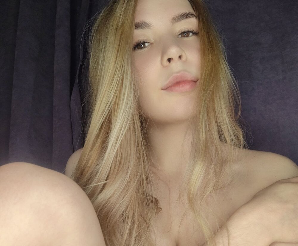ElllaNuar profile