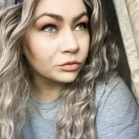 thefunx01's Offline Chat Room