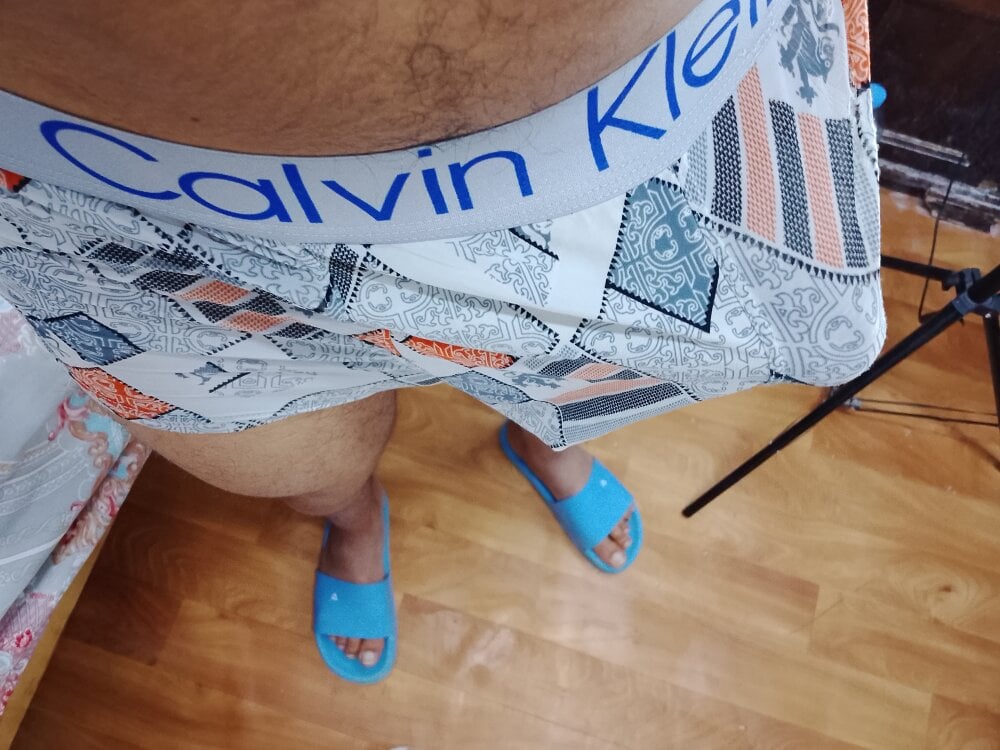 bigzy-1 from stripchat