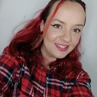 BriaRed's Offline Chat Room