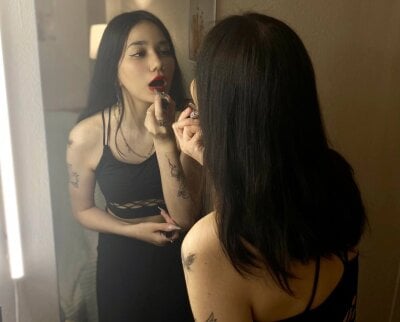Serena_Shein_ Female Flashing Webcam Nude