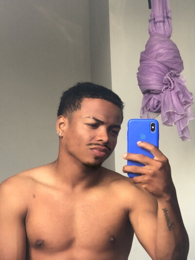 kylian04_ from stripchat
