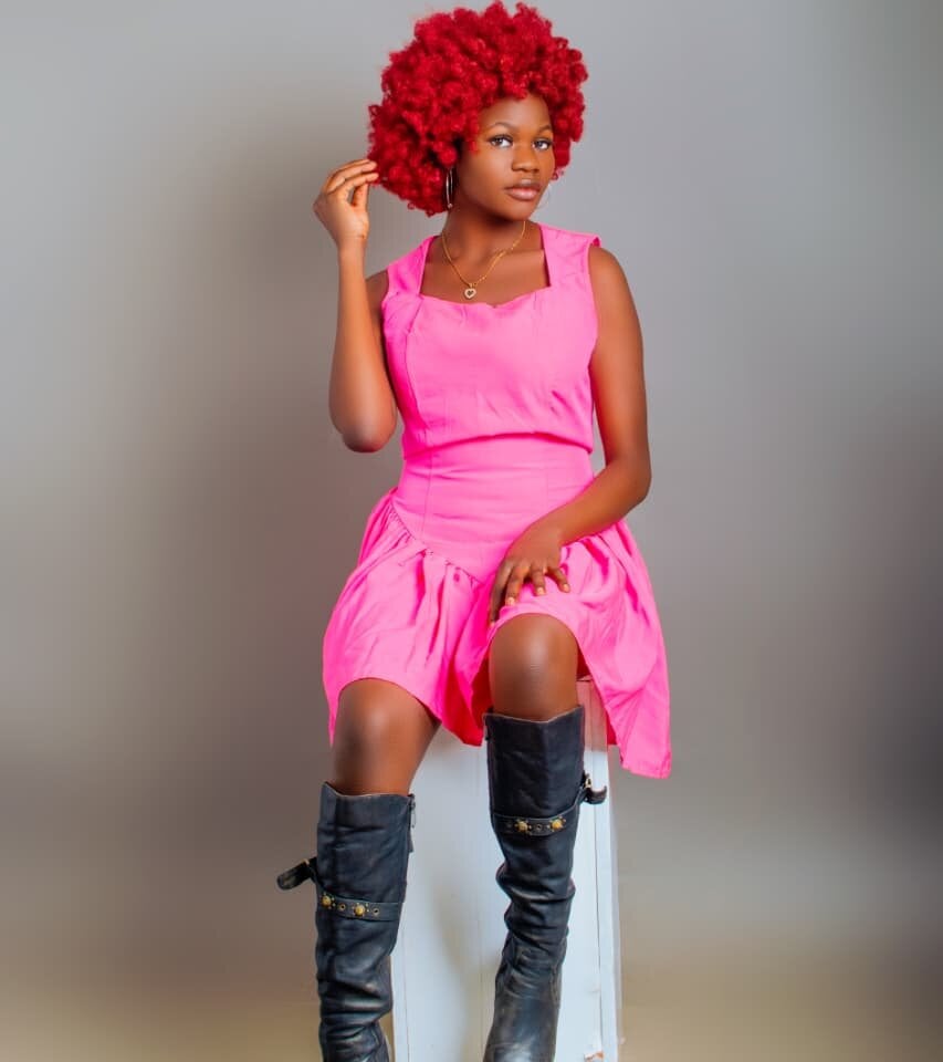 pornsexycams.com hotnastymilk livesex profile in europe-secret-place-3 cams