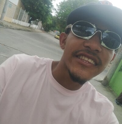 axelwa from stripchat