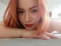 AnnyGiiraldo's Offline Chat Room