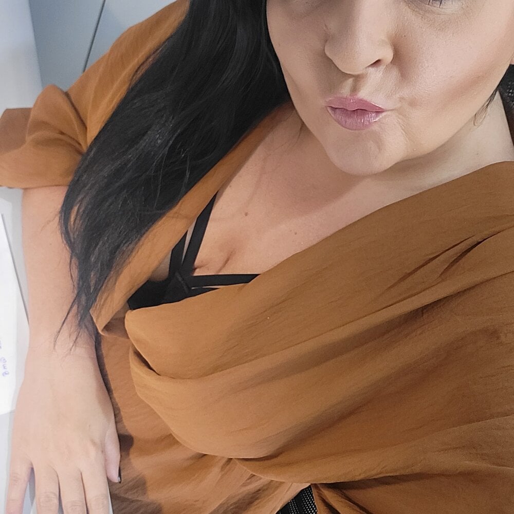 GiannaLovely profile